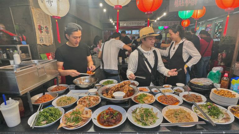 부산 먹거리 여행: 꼭 맛봐야 할 향토 음식