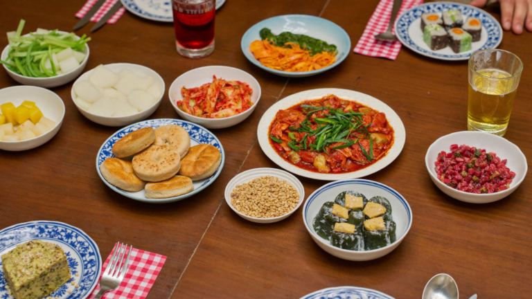 한국의 대표 명절: 설날과 추석 이야기