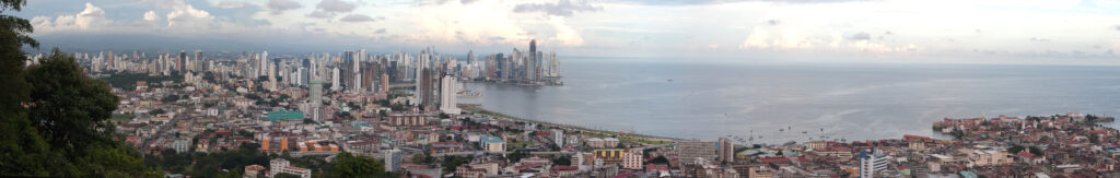한국 도심의 아파트 단지 전경